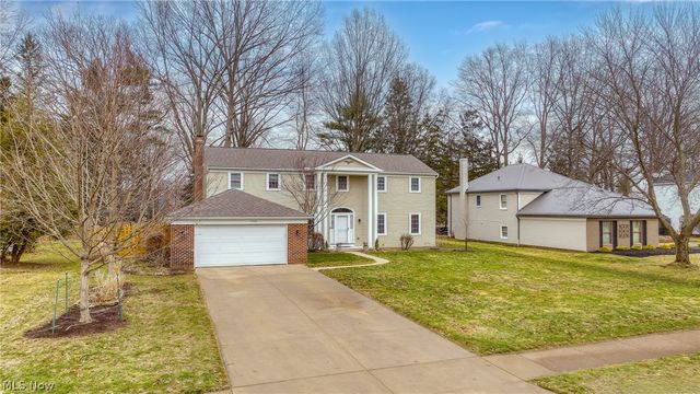 25684 Hidden Acres Drive, Westlake, OH 44145