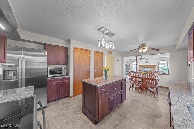 25684 Hidden Acres Drive, Westlake, OH 44145