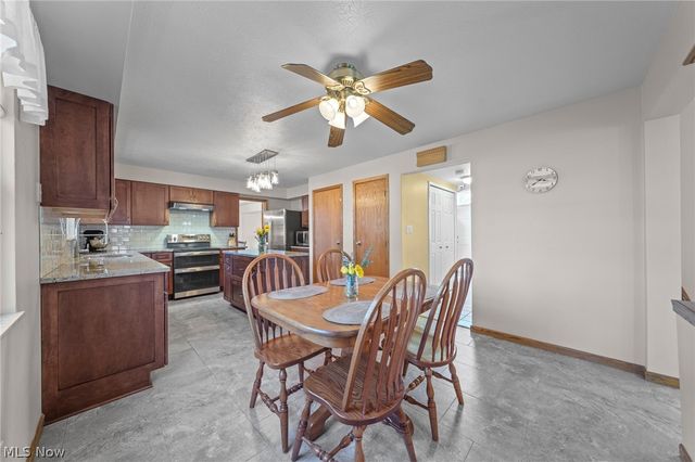 25684 Hidden Acres Drive, Westlake, OH 44145