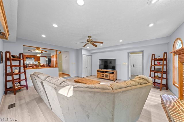 25684 Hidden Acres Drive, Westlake, OH 44145