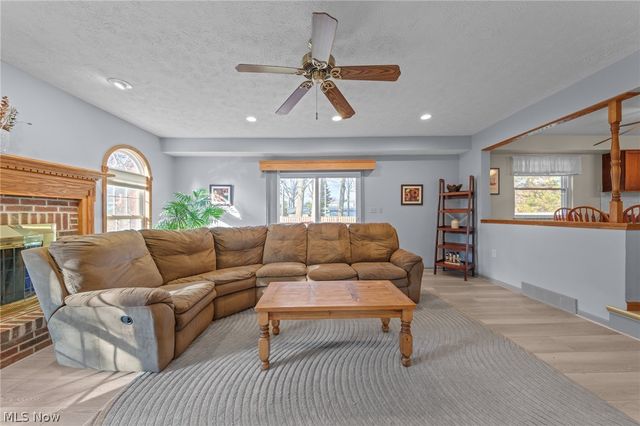 25684 Hidden Acres Drive, Westlake, OH 44145