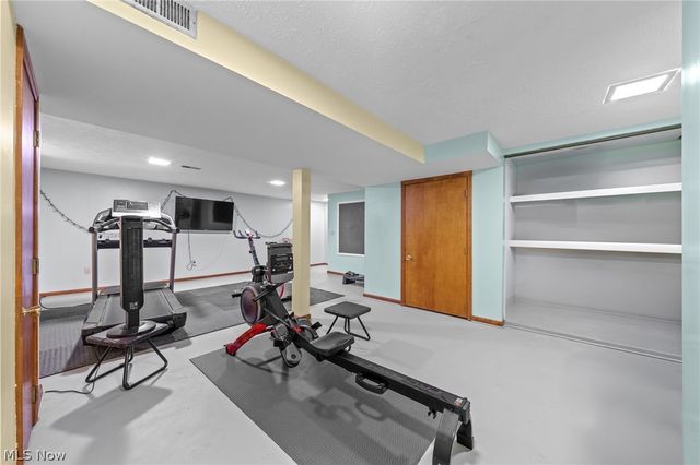 25684 Hidden Acres Drive, Westlake, OH 44145