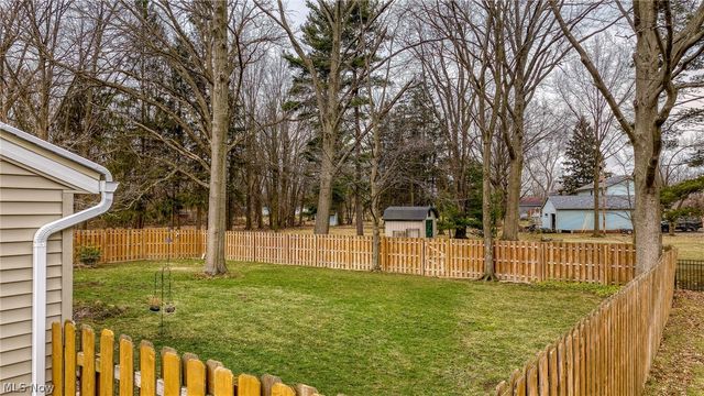 25684 Hidden Acres Drive, Westlake, OH 44145