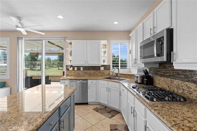 28997 New Harmony Court, Menifee, CA 92584