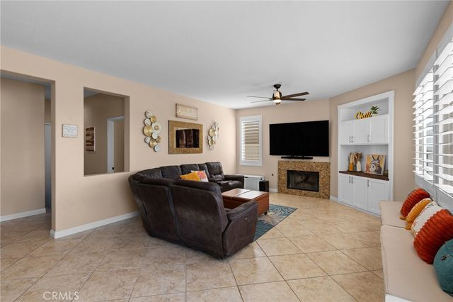 28997 New Harmony Court, Menifee, CA 92584