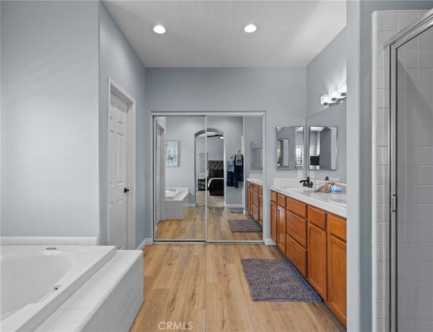 28997 New Harmony Court, Menifee, CA 92584