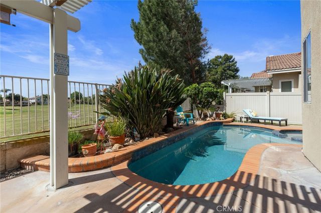 28997 New Harmony Court, Menifee, CA 92584