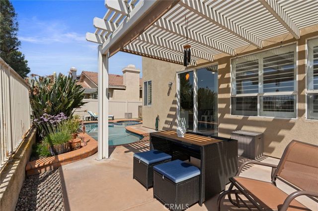 28997 New Harmony Court, Menifee, CA 92584