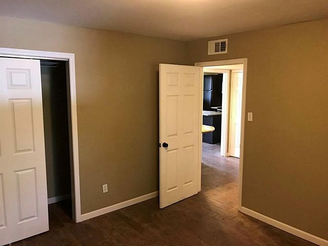 638 Heidrich St Street 23, Houston, TX 77018