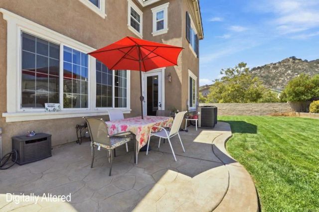 2990 Burnet Drive, Escondido, CA 92027
