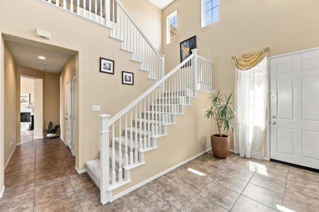 2990 Burnet Drive, Escondido, CA 92027