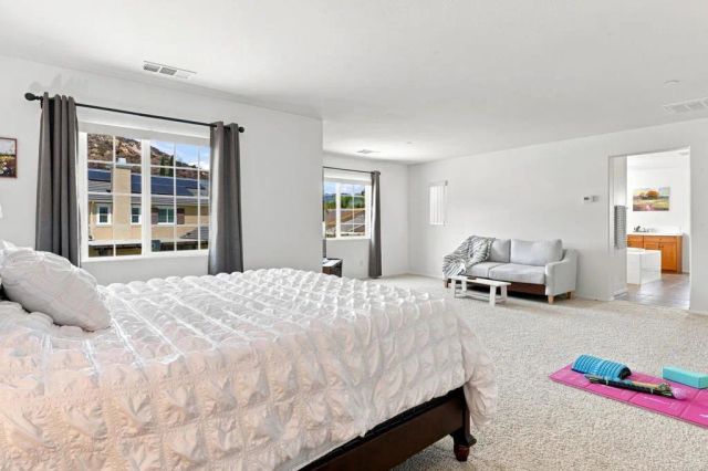 2990 Burnet Drive, Escondido, CA 92027