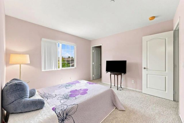 2990 Burnet Drive, Escondido, CA 92027