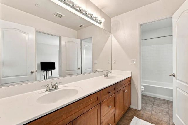 2990 Burnet Drive, Escondido, CA 92027