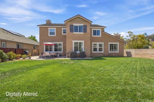 2990 Burnet Drive, Escondido, CA 92027