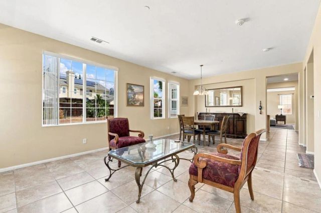 2990 Burnet Drive, Escondido, CA 92027