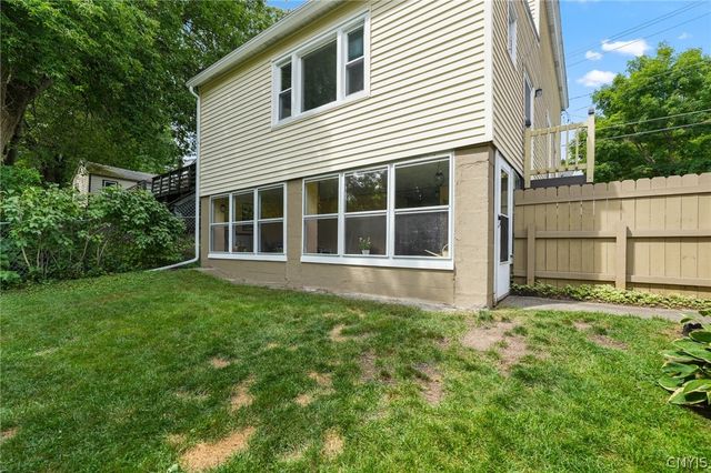 21 Elderkin Avenue, Camillus, NY 13031