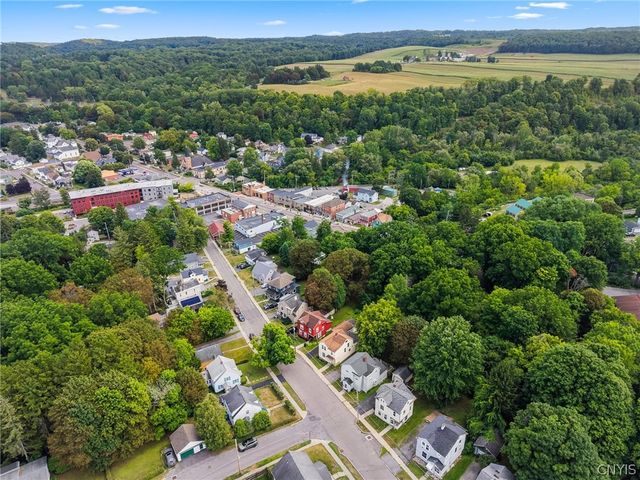 21 Elderkin Avenue, Camillus, NY 13031