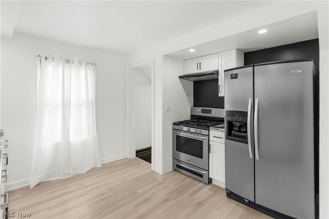 2526 Stocker Avenue, Youngstown, OH 44505