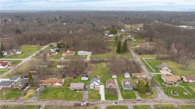 2526 Stocker Avenue, Youngstown, OH 44505