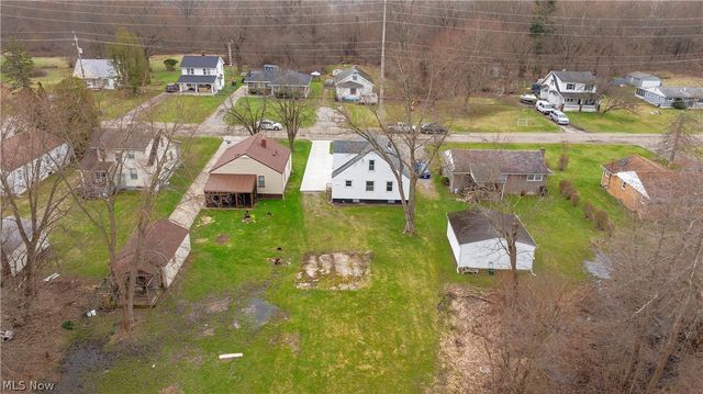 2526 Stocker Avenue, Youngstown, OH 44505