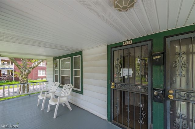 9701 Parkview Avenue, Cleveland, OH 44104