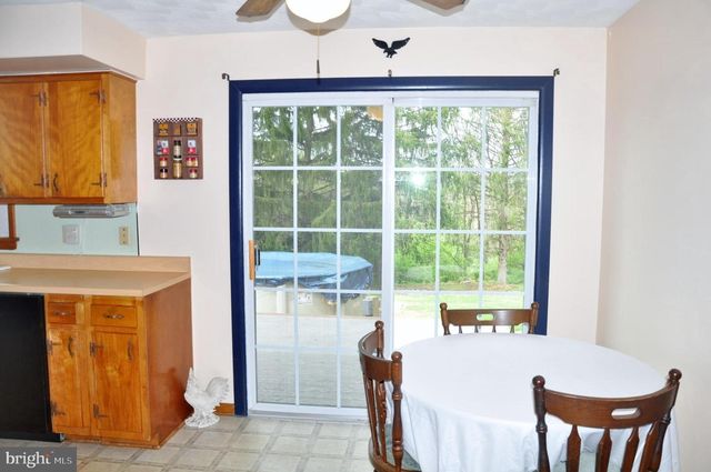 25 WEST ST, Glen Rock, PA 17327