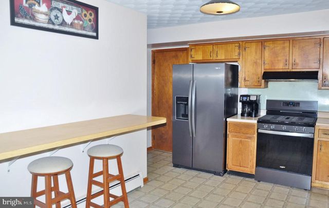25 WEST ST, Glen Rock, PA 17327