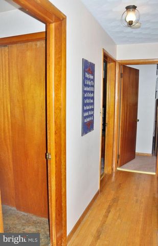 25 WEST ST, Glen Rock, PA 17327