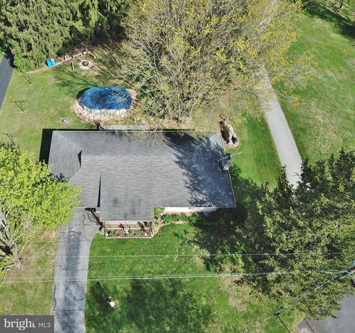 25 WEST ST, Glen Rock, PA 17327