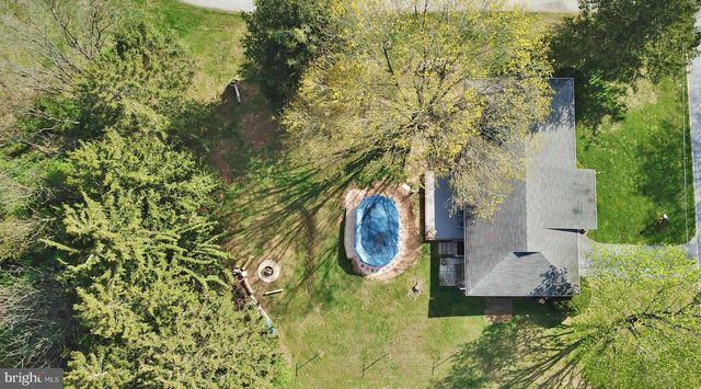 25 WEST ST, Glen Rock, PA 17327
