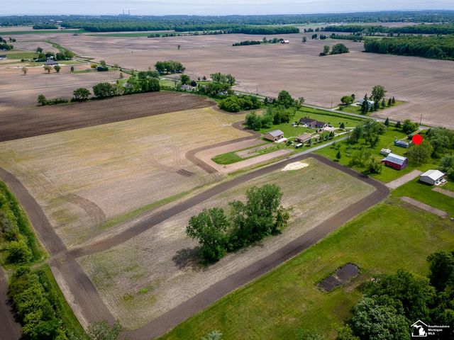3754 Stewart Road, Monroe, MI 48162
