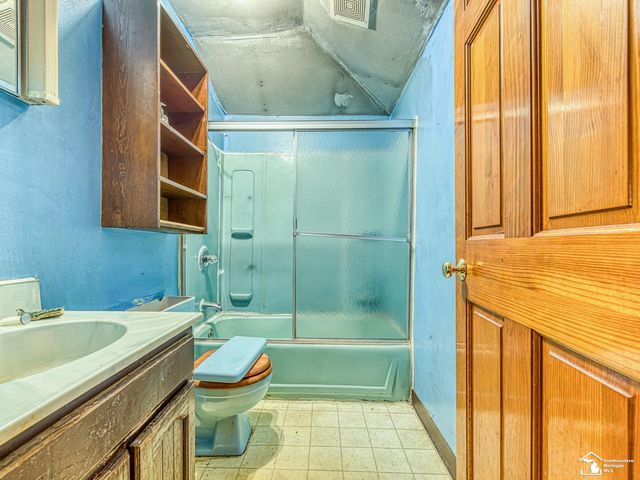 3754 Stewart Road, Monroe, MI 48162