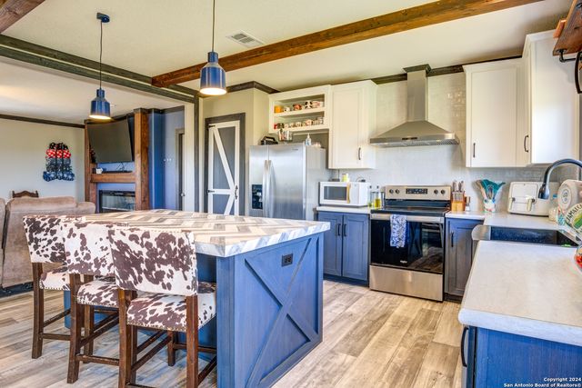 2312 SH 173, Jourdanton, TX 78026