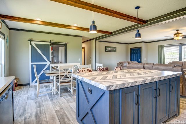 2312 SH 173, Jourdanton, TX 78026