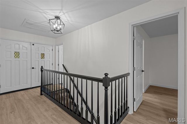 3033 Yale Boulevard, St Charles, MO 63301