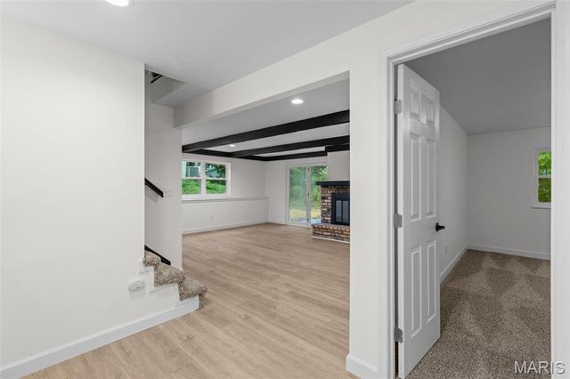 3033 Yale Boulevard, St Charles, MO 63301