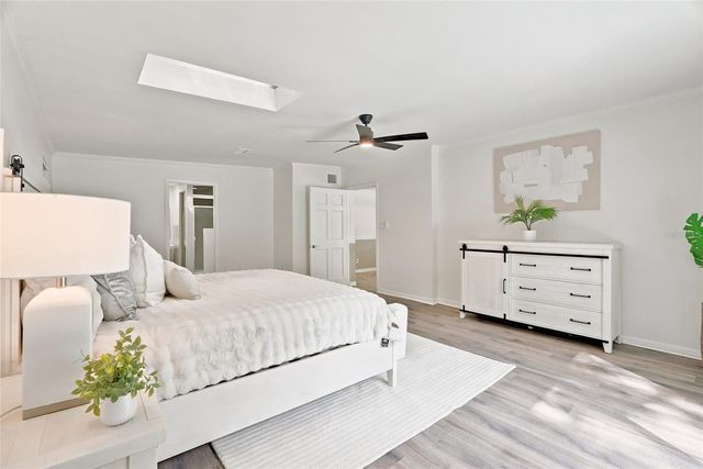 10030 59TH AVENUE N, St Petersburg, FL 33708