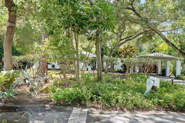 10030 59TH AVENUE N, St Petersburg, FL 33708