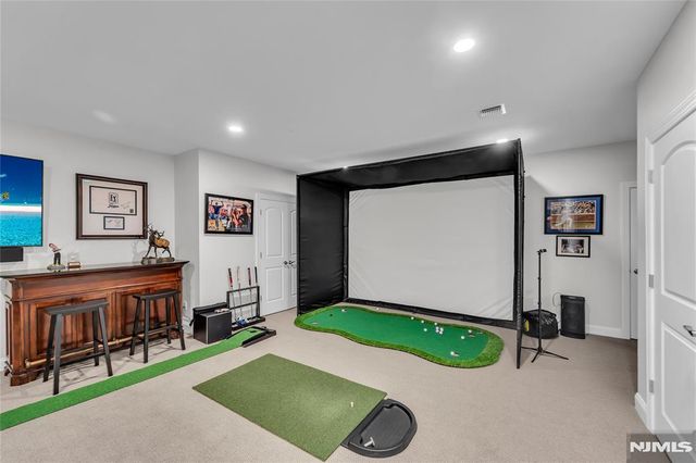 32 Cherrywood Court 7004, River Vale, NJ 07675