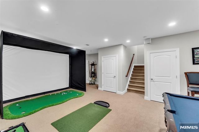 32 Cherrywood Court 7004, River Vale, NJ 07675