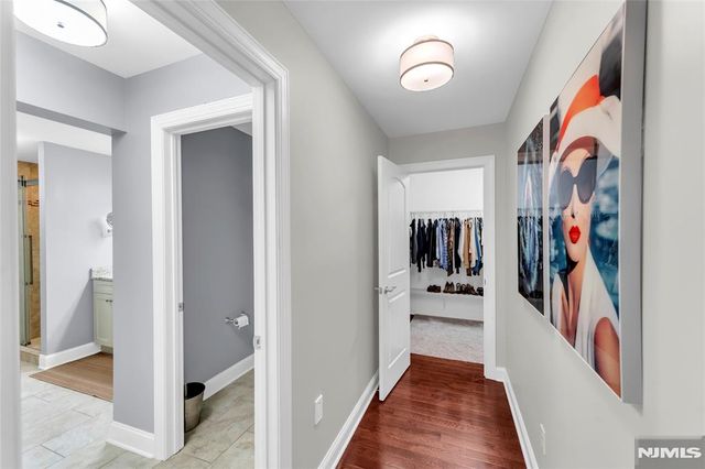 32 Cherrywood Court 7004, River Vale, NJ 07675