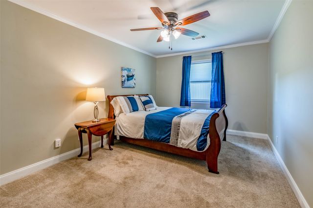 514 Hanna Drive, Denison, TX 75020