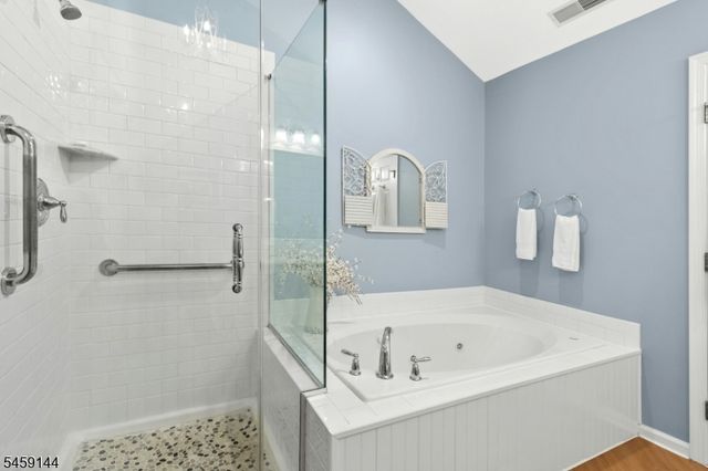 774 FEATHERBED LANE, Clark Twp., NJ 07066