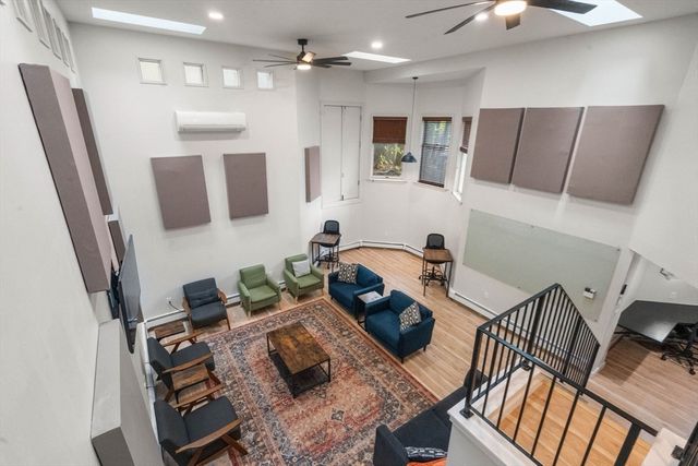 26 Tower St, Boston, MA 02130