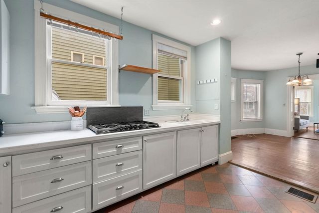 26 Tower St, Boston, MA 02130