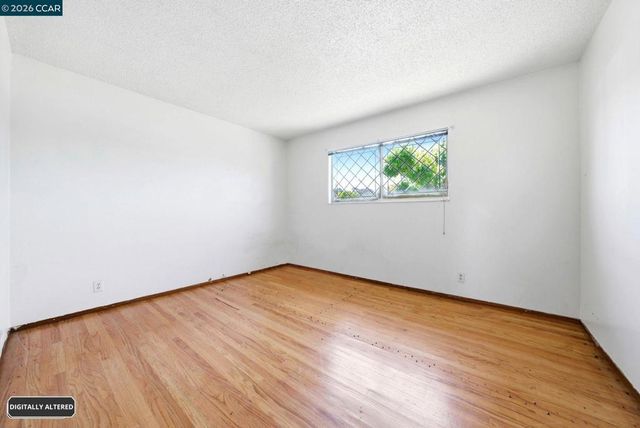 2261 Del Monte Dr, San Pablo, CA 94806