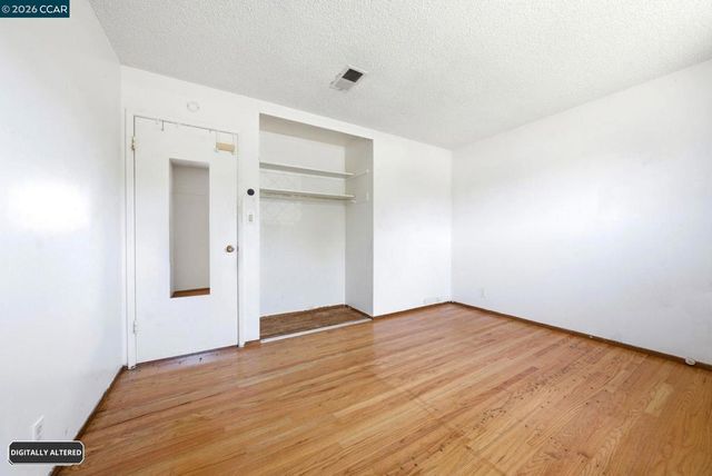 2261 Del Monte Dr, San Pablo, CA 94806