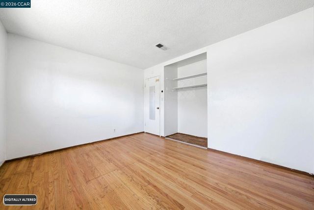 2261 Del Monte Dr, San Pablo, CA 94806