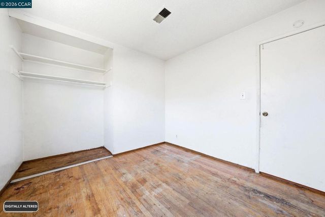 2261 Del Monte Dr, San Pablo, CA 94806